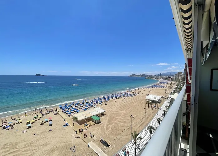 Tor Maraya Seafront Levante *