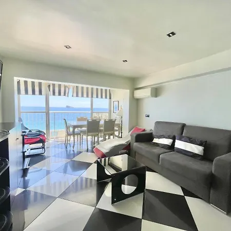 Tor Maraya Seafront Levante * בנידורם